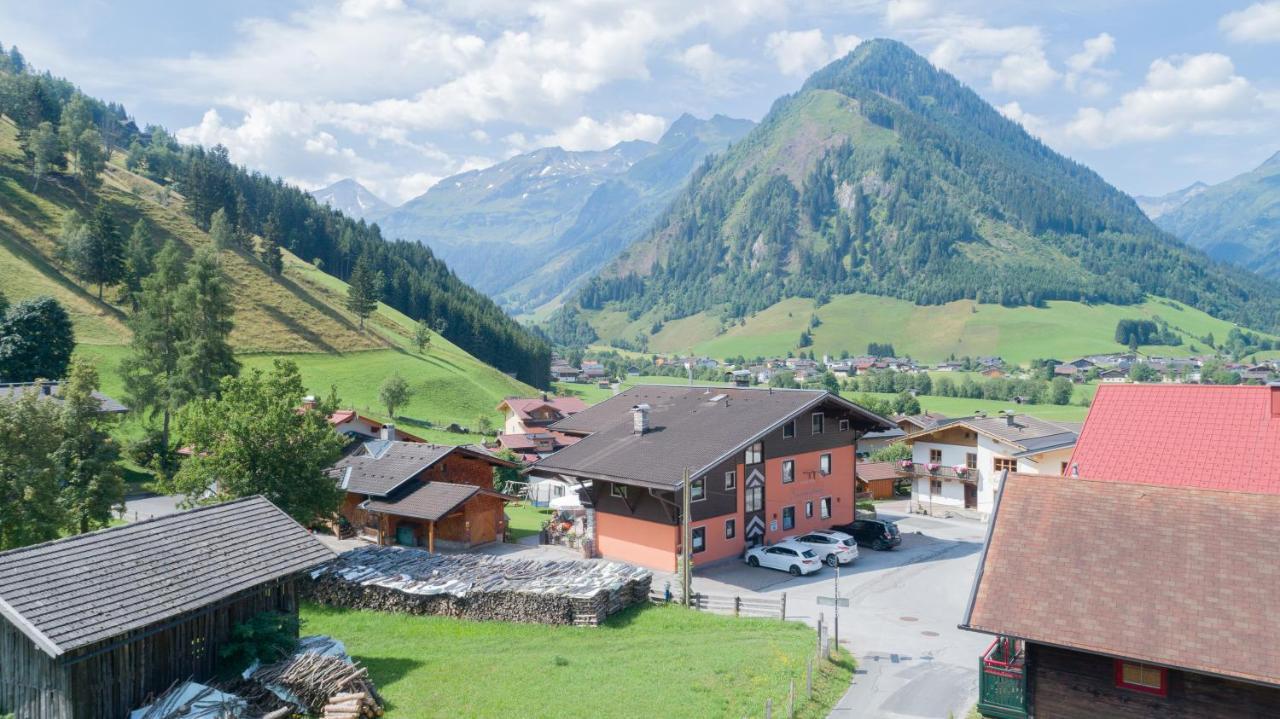 Fruehstuecks- Pension Sonnblickhof Раурис Екстериор снимка