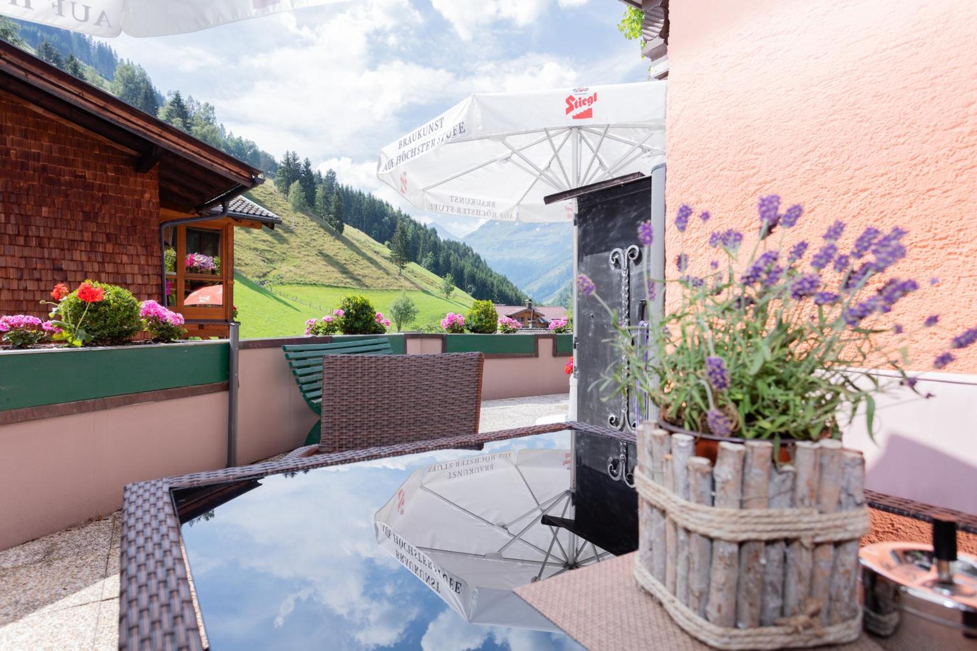 Fruehstuecks- Pension Sonnblickhof Раурис Екстериор снимка
