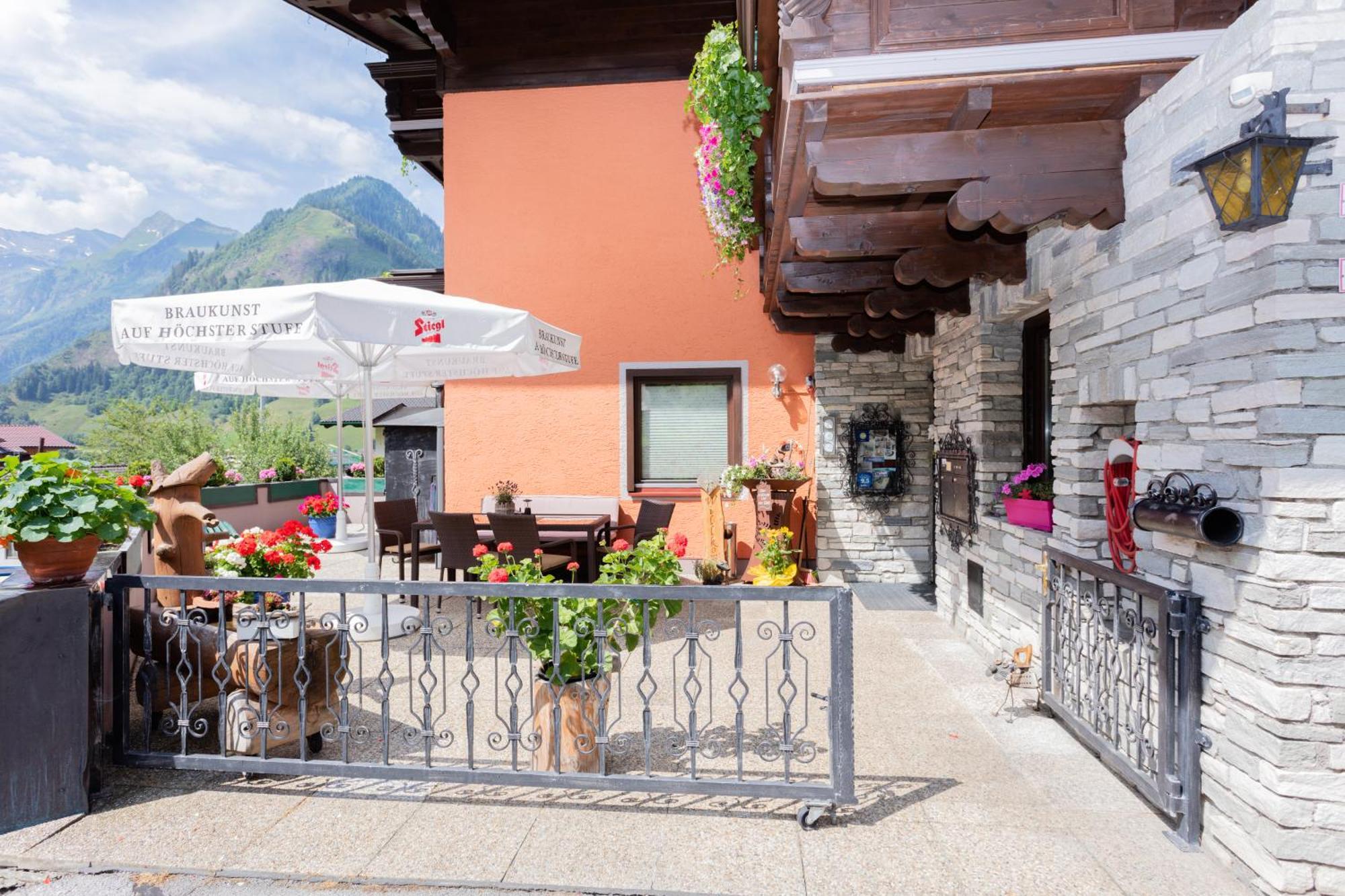 Fruehstuecks- Pension Sonnblickhof Раурис Екстериор снимка