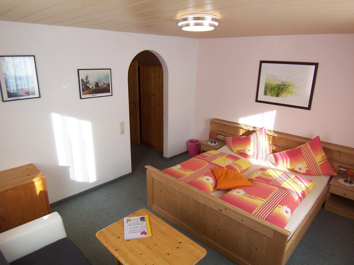 Fruehstuecks- Pension Sonnblickhof Раурис Екстериор снимка